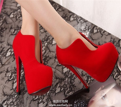 优雅女人必备的高跟鞋