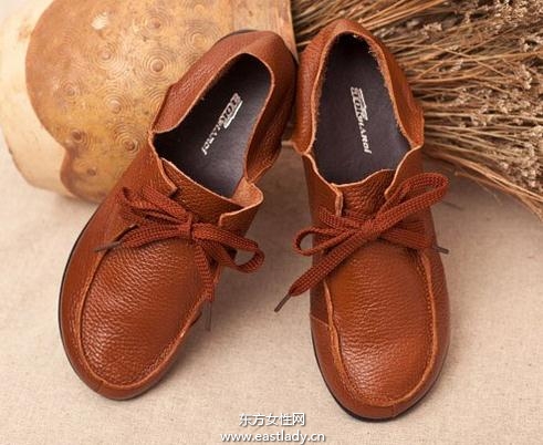 舒适时尚平底单鞋彰显女性魅力