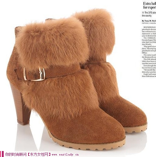 兔毛皮带粗跟小短靴 挡不住的诱惑