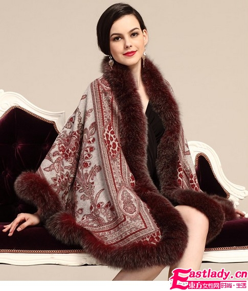 时尚围巾单品给冬日添温暖