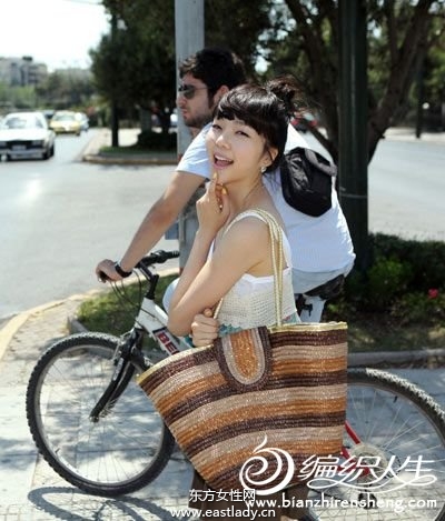 个性十足编织包将诠释出你非同众人品味