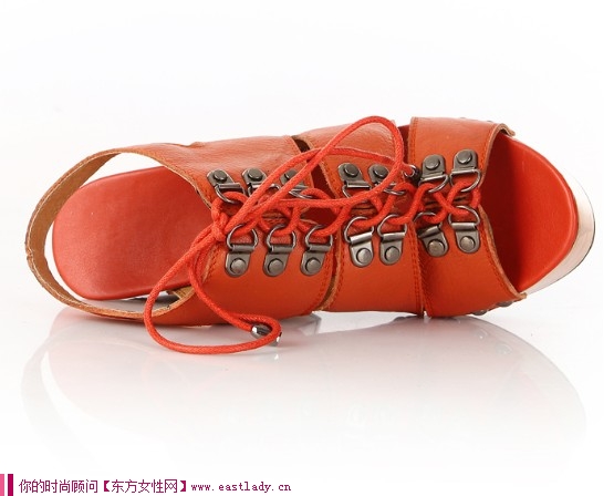 2012新款高跟鱼嘴鞋 加上系带设计个性十足