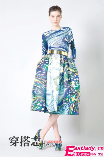 Dion Lee 2013早春--看 裙子上会 动"的线条