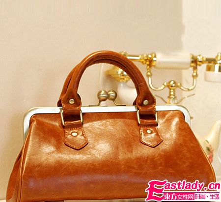 淘宝网女包 玩转时尚潮流搭配