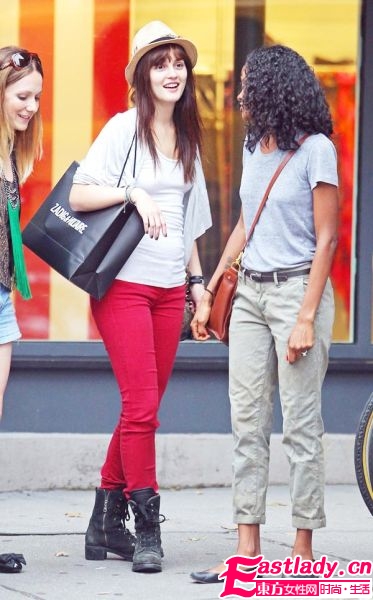 欧美明星出街包包大盘点 哪款是你最爱