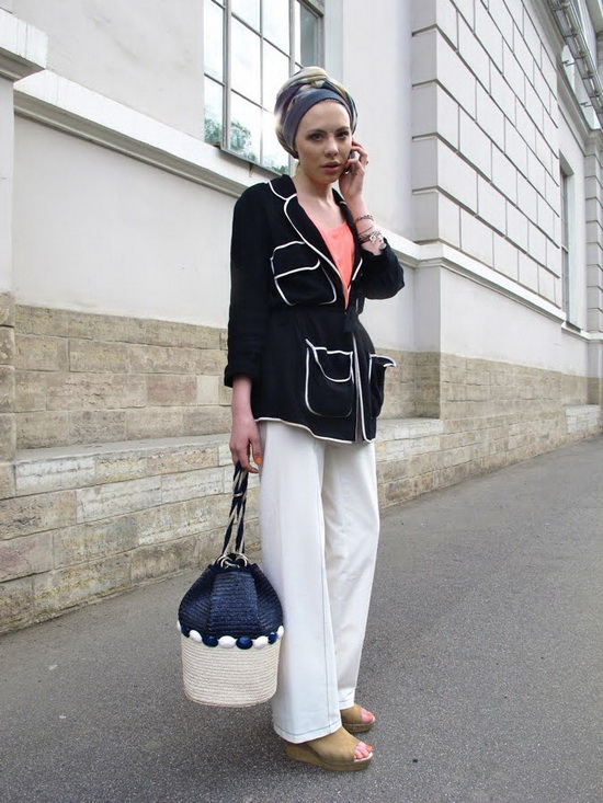 8月初街头包包抢镜