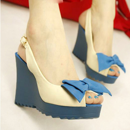 2011夏全牛皮磨砂款拖鞋 舒适又潮流