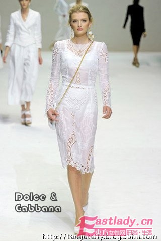 2011春夏蕾丝裙新品发布 打造优雅女人味