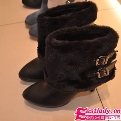 达芙妮最潮冬靴 炫翻寒冬皮草范儿