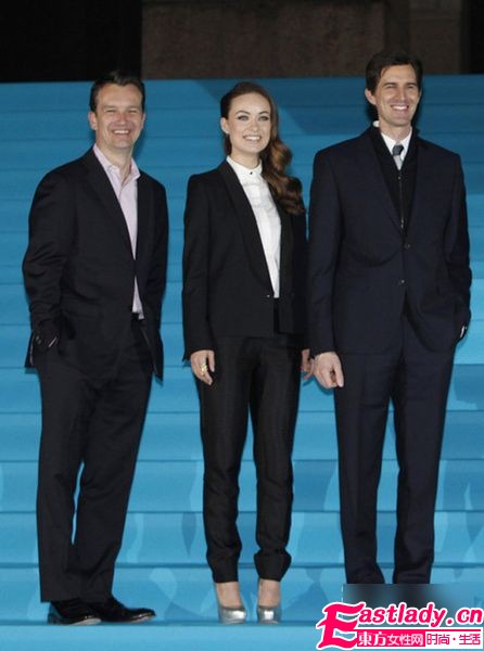 中性风潮不减热 众星争做西装小姐