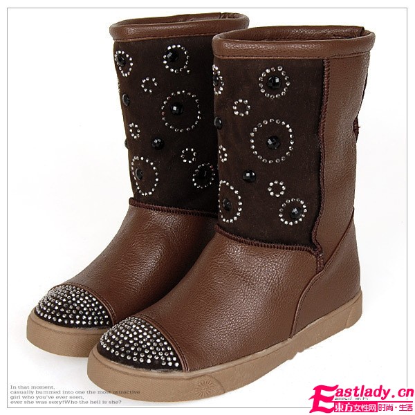 冬季拉风朋克靴 时尚MM最爱穿