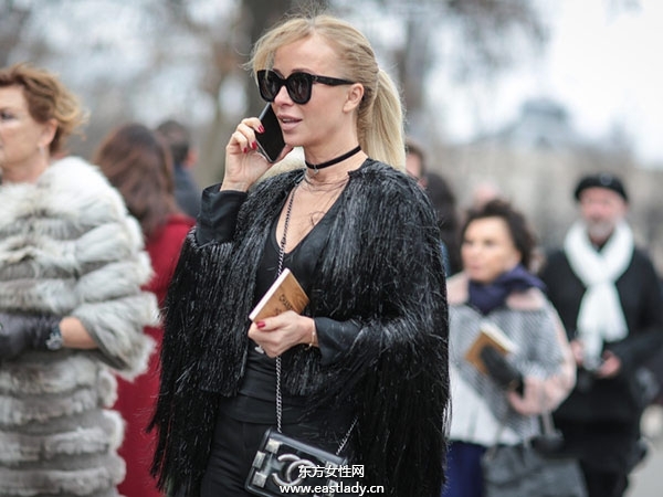 盘点时装周潮人最爱佩戴的首饰