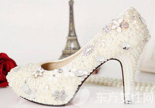 浪漫婚礼时尚高跟鞋 每个女孩都该美美哒出嫁