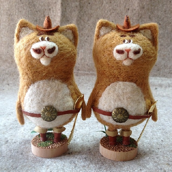 长胡子的鞋猫也太幽默 表情逗趣又微窘的困惑萌动物羊毛毡