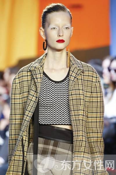 2016春夏流行首饰推荐 超个性的首饰哪个女生不爱