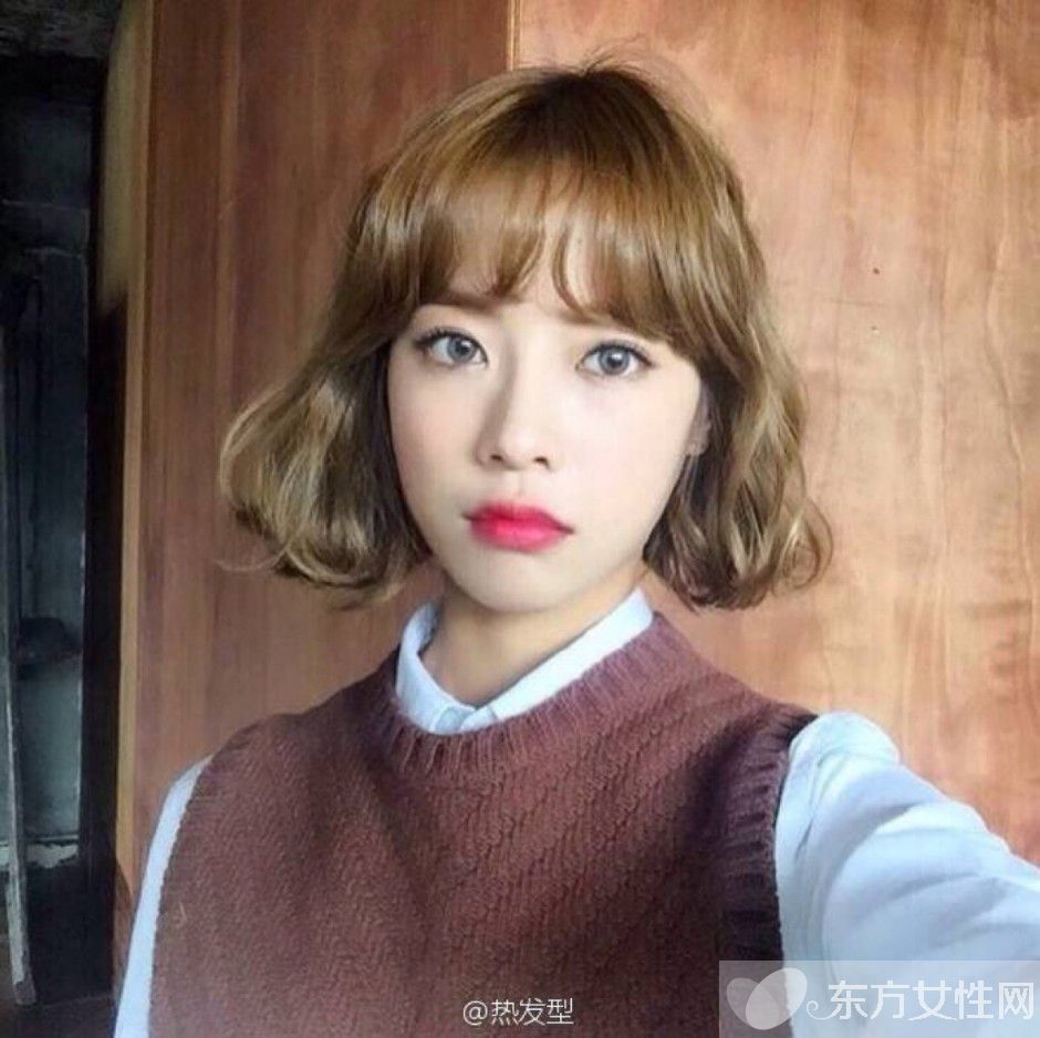 短发戴什么帽子好看？一顶帽子为美加满分