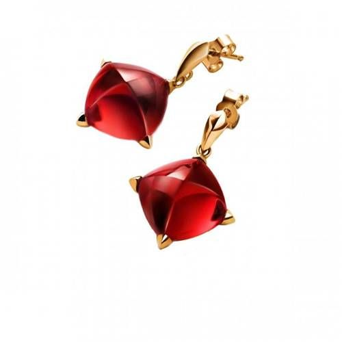 想 提气 那自然少不了一副亮眼的红色耳环