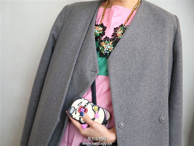 时装周时尚达人珠宝首饰成点睛之物