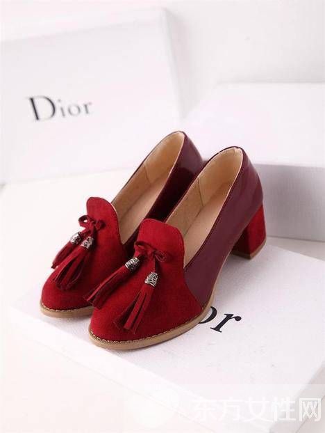 流苏鞋怎么搭配好看 为什么它们会那么受欢迎