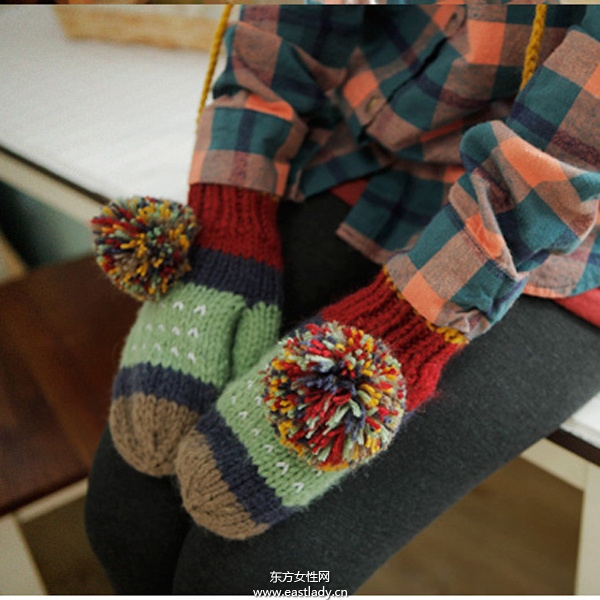 时尚可爱毛线手套带给你春天般的感觉