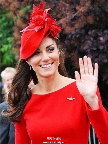 帽子怎么戴才高贵 让我们向凯特王妃学习