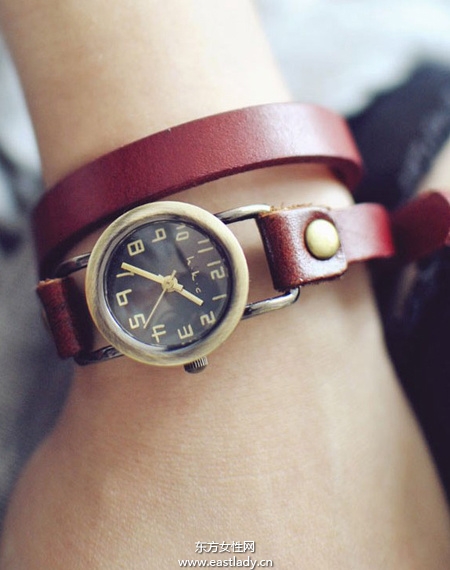 复古时尚手表戴出个性