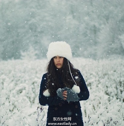 时尚皮草帽给冬日带来一丝暖意