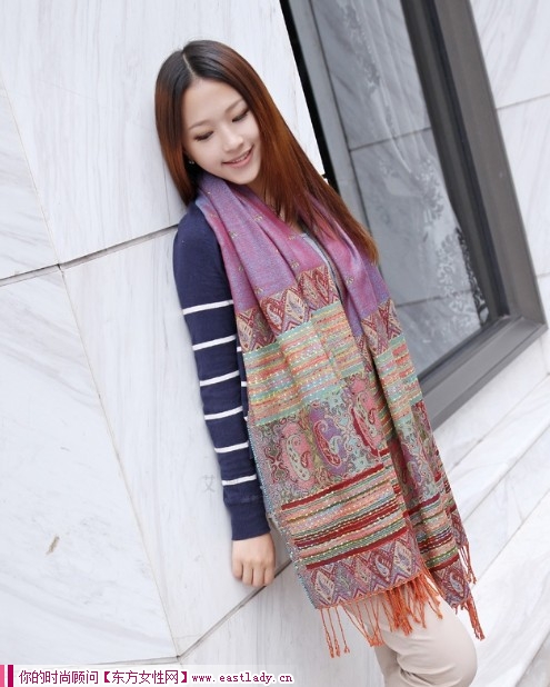 新款韩国秋冬围巾 素雅而不失高贵