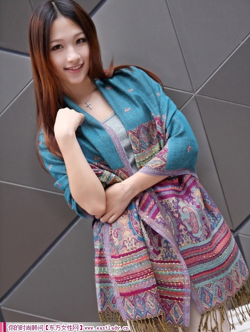 新款韩国秋冬围巾 素雅而不失高贵