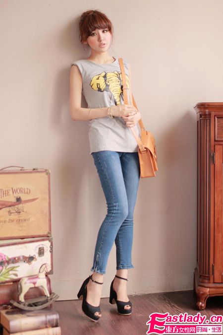 2012新款高跟鱼嘴凉鞋秀出你的时尚个性