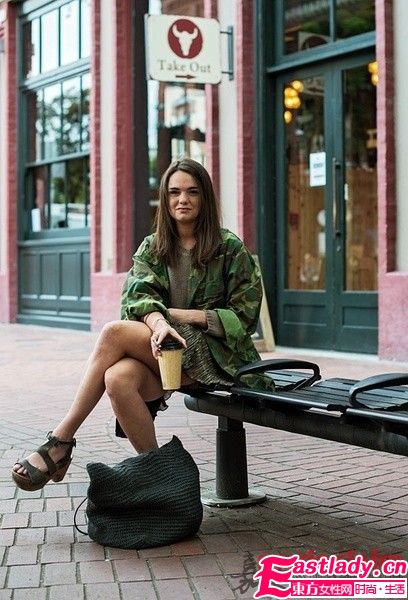 草编包时尚款给你清凉一夏