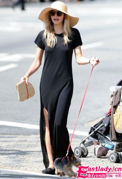 草编包时尚款给你清凉一夏