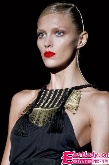 2011春夏女装点睛主打配饰抢先看