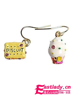 时尚不对称才是美 秋冬耳环新表情