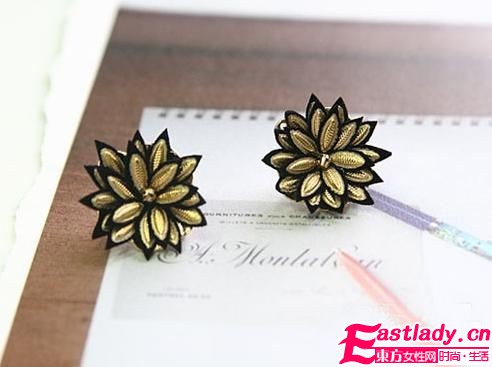 轻巧耳钉百变搭 优雅情调修饰脸型