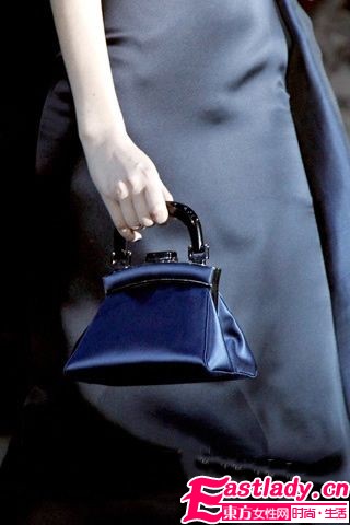 奢华手袋实用指南 不同场合不同搭配