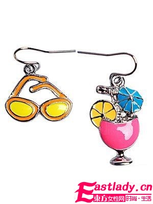 时尚不对称才是美 秋冬耳环新表情