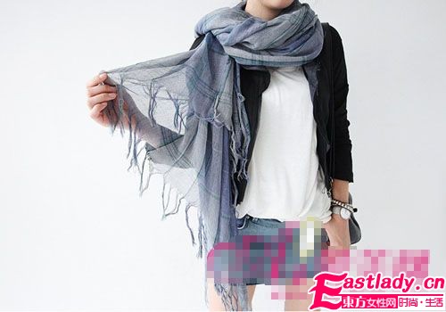 甜美OL必备扮靓单品 清爽围巾度秋天