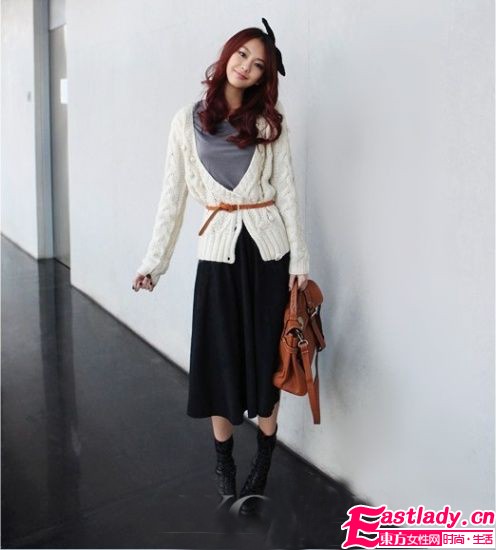 秋冬S身材不是梦 小腰带外搭秀蛮腰