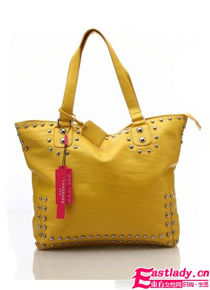 出街抢镜必备LANGRAND潮女包袋