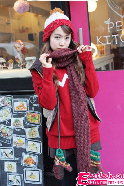 冬季针织围巾最潮搭  让世界为你着迷