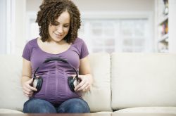 孕妇脚肿怎么办 如何正确缓解孕妇脚肿