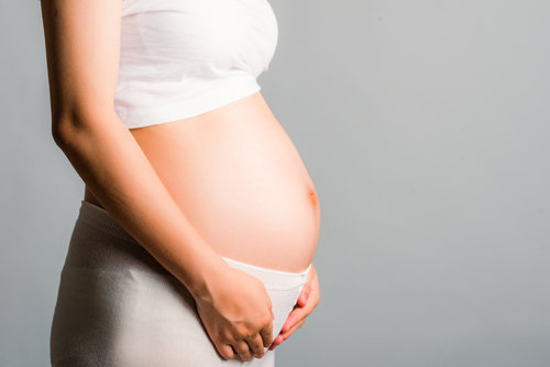 孕妇腰疼怎么回事 缓解孕期腰疼的方法有哪些