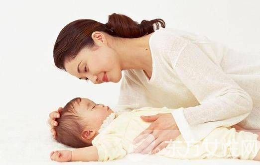 产妇恶露多长时间干净 恶露流不尽后果很严重哦