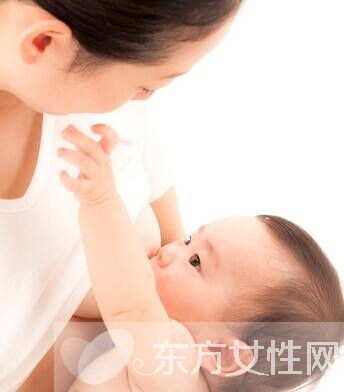 哺乳期可以烫头发吗 哺乳期不能吃的东西