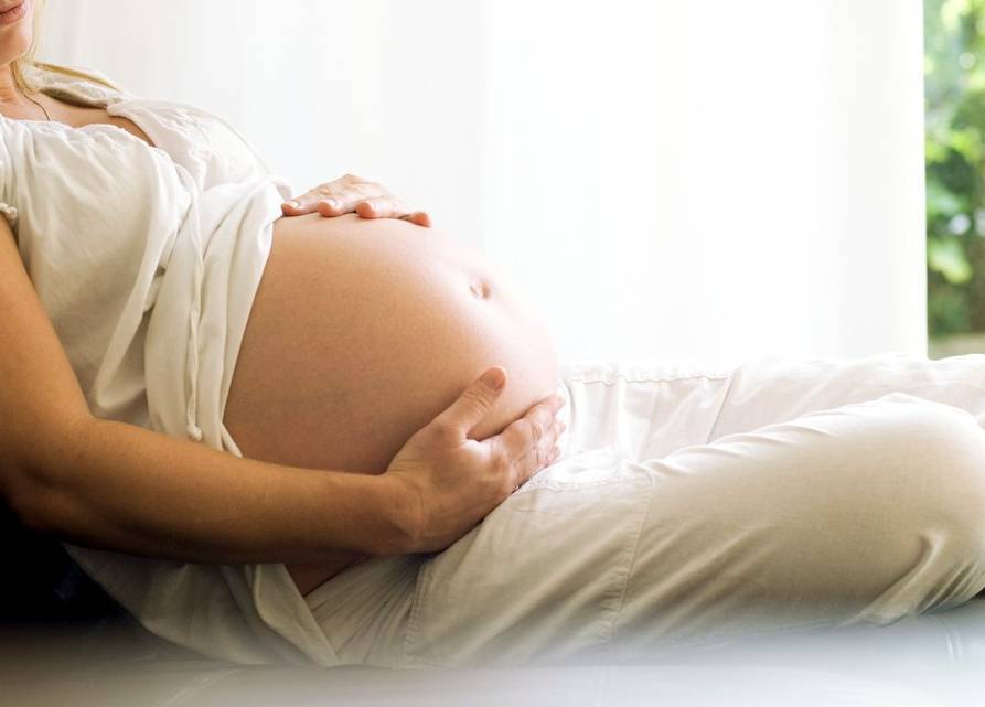 孕晚期注意事项须知 常摸肚子会导致早产