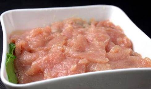 宝宝长牙不吃饭怎么办 5大阶段食谱推荐