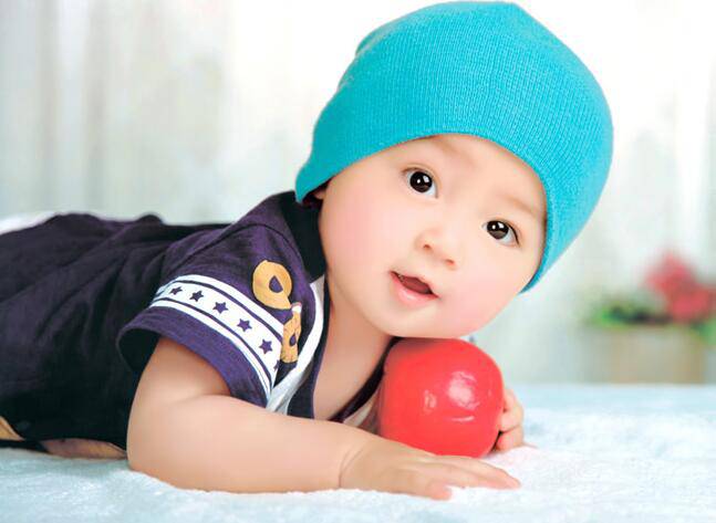 宝宝抬头不好怎么办 如何正确教宝宝抬头