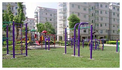 小区健身器材，起到健身减肥的作用！