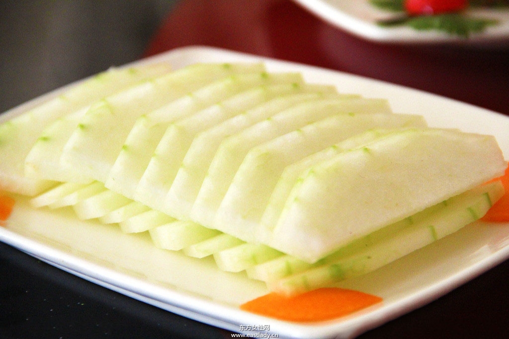 怎么可以快速瘦脸 五款食谱吃出精致小脸